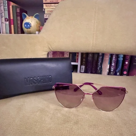 Moschino | Accessories | Moschino Pink Sunglasses With Gold  display picture 2